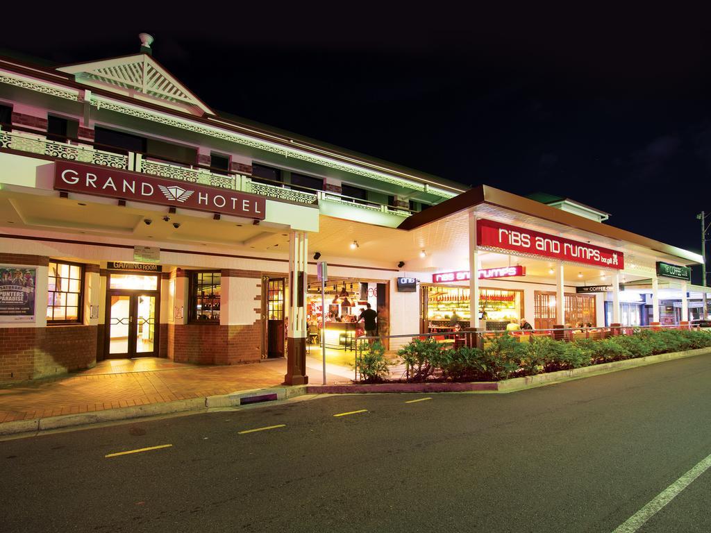 Oaks Gladstone Grand Hotel Exterior foto