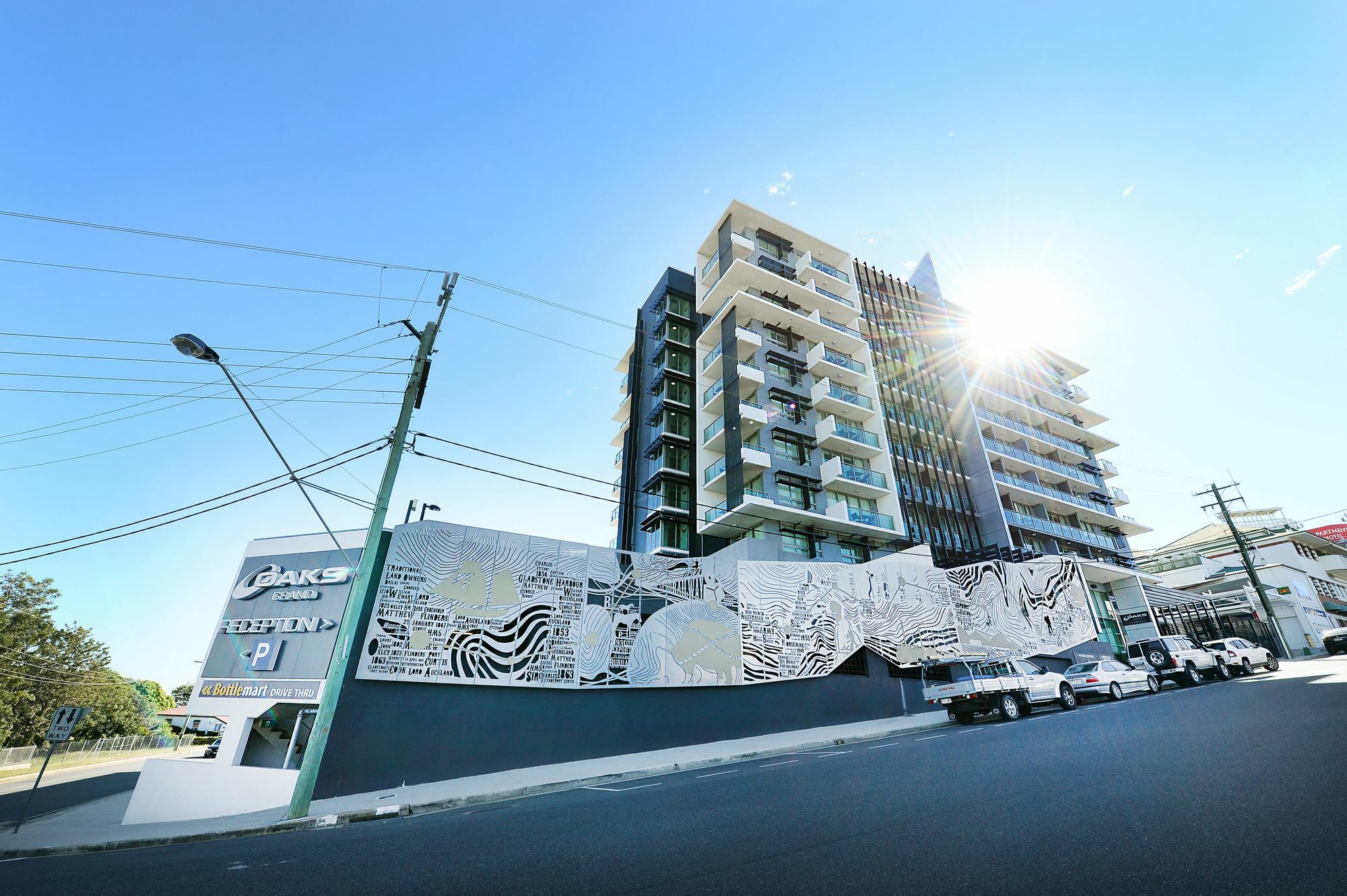 Oaks Gladstone Grand Hotel Exterior foto